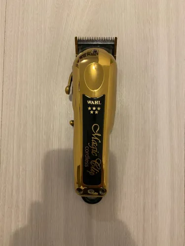 Máquina de Corte Profissional Wahl Magic Clip Gold Original