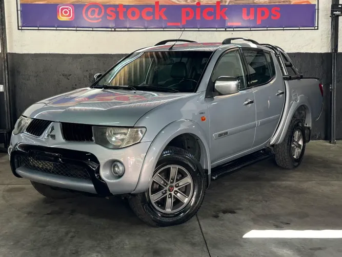 Mitsubishi L200 Triton HPE 3.2 CD TB Int.diesel AUT 2009