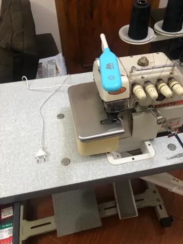 Vendo Máquina overlock ponto cadeia