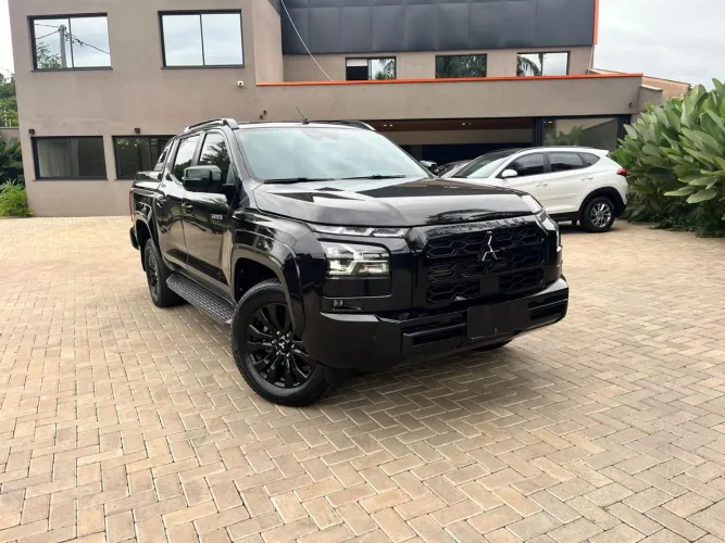 Mitsubishi TRITON Katana 2.4 CD 4X4 TB Diesel Aut. 2026