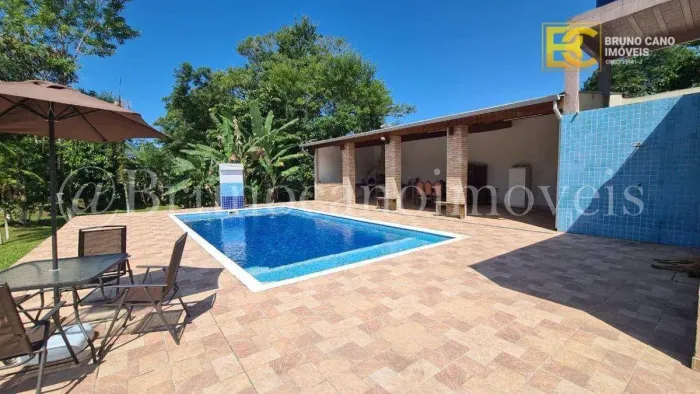 Chácara com 6000m2 de terremo- Estância Vale da Serra - Peruíbe/SP