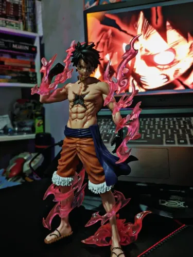 Action figure Monkey D. Luffy (One Piece)