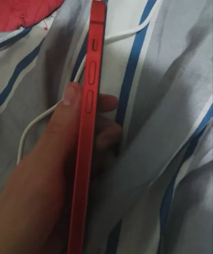 iPhone 12 128gb bateria 72% todo original se quiser mais informações só chamar