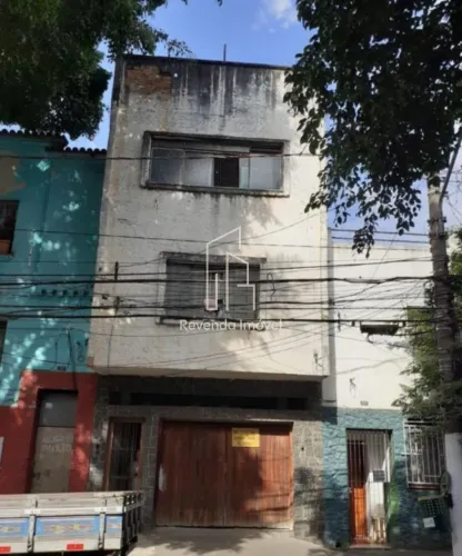 Prédio Comercial à Venda em São Paulo-SP, na Mooca, 10 vagas de garagem e 378m² de área!