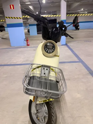 scooter elétrica BONMAD - Retrô