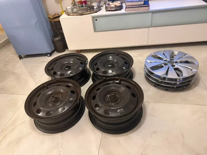 Rodas de ferro com calota TCROS ARO 16