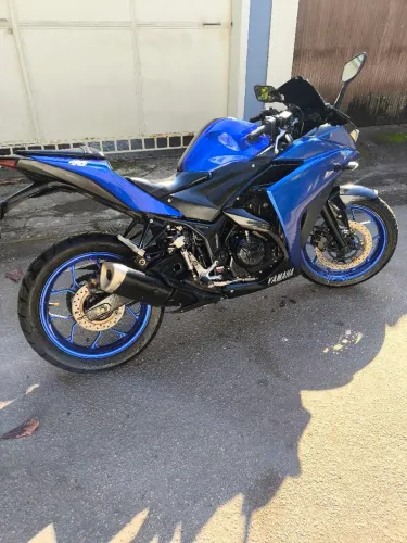 R3 vendo ou troco nmax ou airox