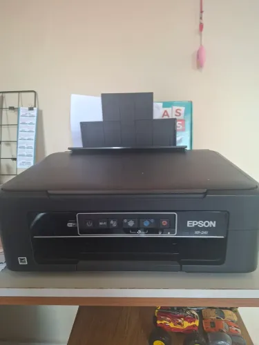 Vendo Impressora Multifuncional Epson XP-241 Usada