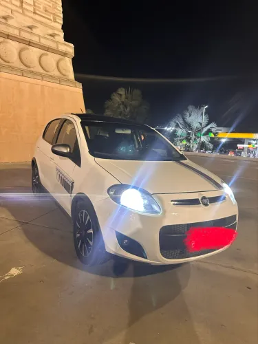 Fiat Palio Sporting 1.6 Flex 16V 5P 2016