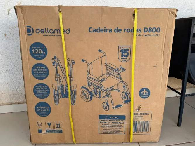 Cadeira De Rodas Motorizada Dobrável D800 Até 120kg Dellamed