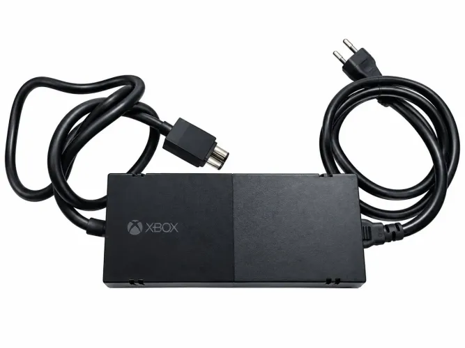 Fonte Xbox One Fat semi nova original Microsoft