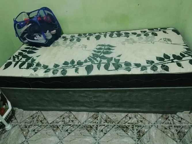 Cama box solteirão