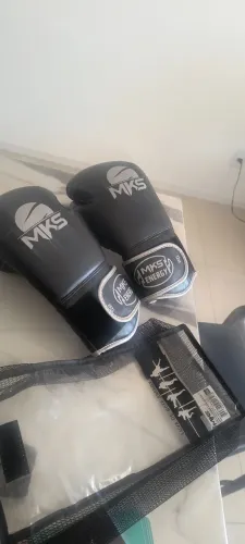 Luva de Muay Thai