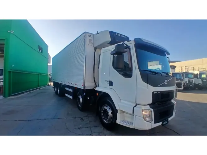 Volvo Vm 330 2021