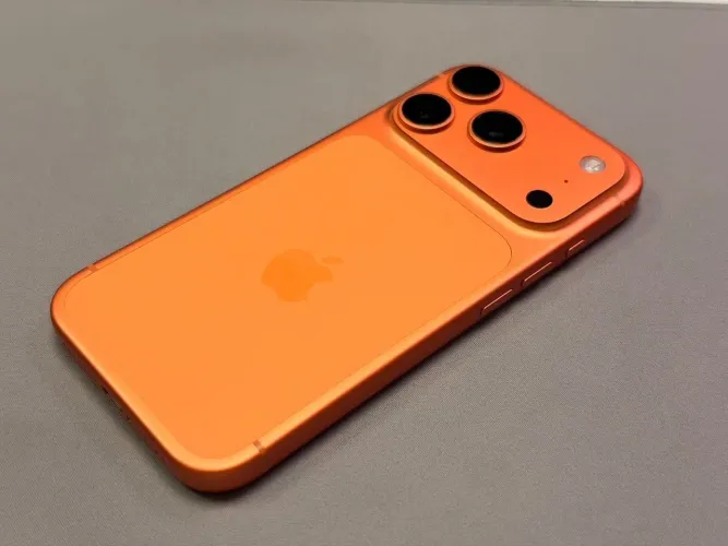 IPHONE 17 PRO 256G , ZERO DETALHE, 80 Ciclos, saude 100%