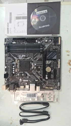 Placa mãe intel gigabyte b365m-ds3h com caixa para 8ª e 9ª geração 