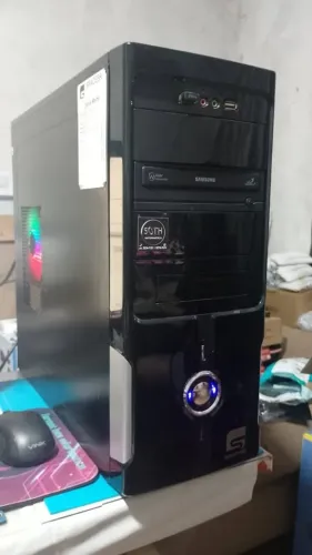 Gabinete com I5 3330, 8Gb de memória, SSD 120Gb, Windows 10 e Office 2024.