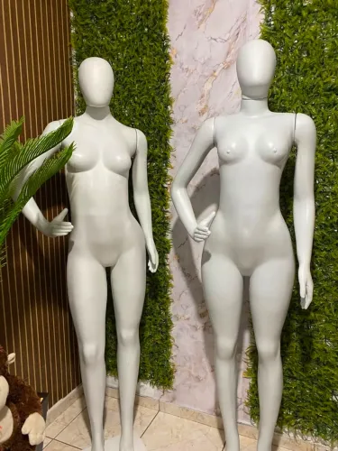 Manequins 