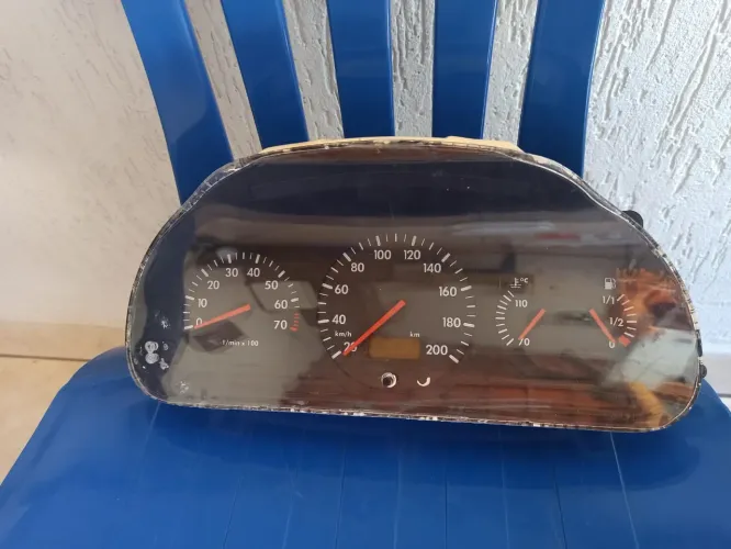 Painel de Instrumento com rotação/Parati 97