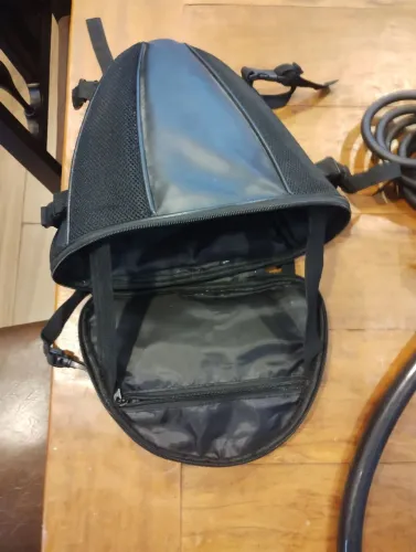 mochila para moto.
