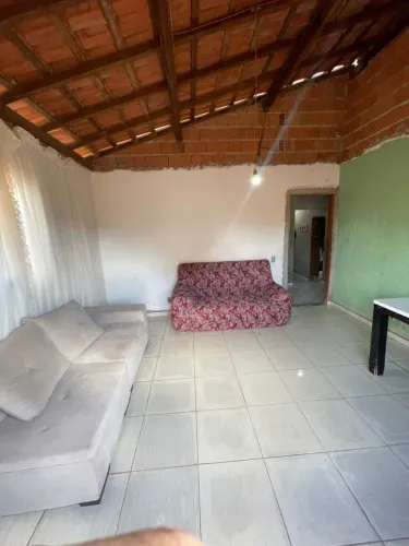 Casa a venda no JD Mossoró ?