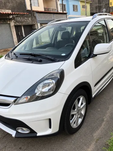 Honda Fit Twist 1.5 Flex 16V 5P Aut. 2014