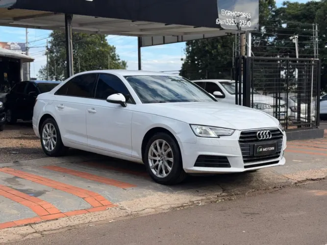 Audi A4 Attraction 2.0 TFSI 190cv S Tronic 2018