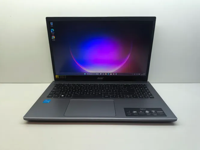 Notebook Acer Aspire Core i5 12ª G 16GB 256GB SSD NVMe Tela 15.6 Full HD
