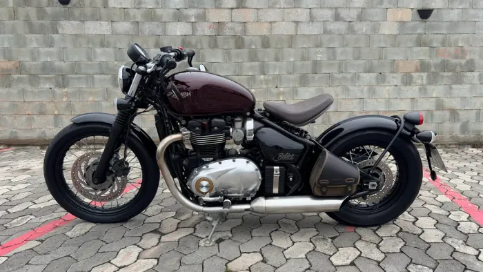 TRIUMPH BONNEVILLE BOBBER 1200 | 2018