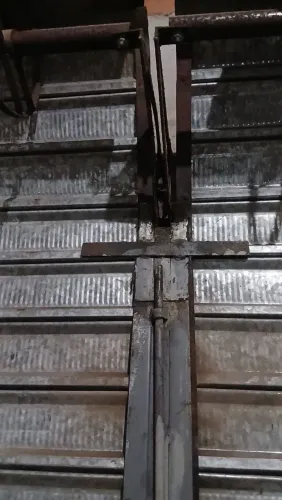 Porta de errolar completo, 2,40x 2,10 ,aceito cartão