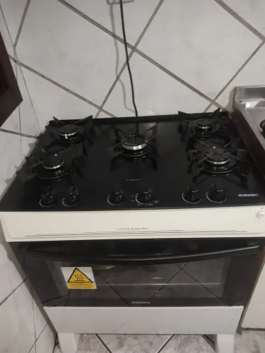 Fogão 5 bocas