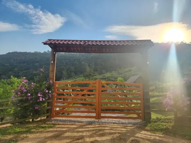 Porteiras e Portais