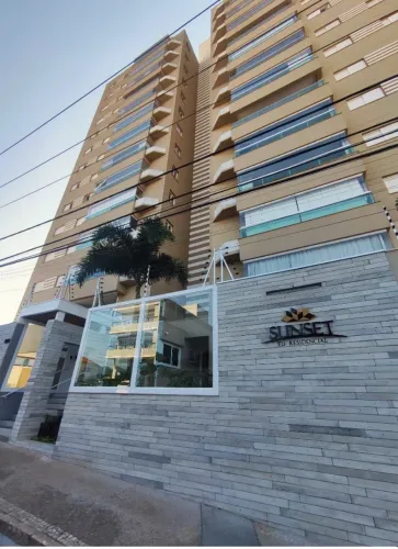 Apartamento para venda/troca com 96 mt com 3 quartos sendo 1 suíte, com planejados no Cond