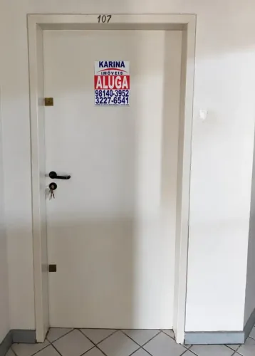 Alugo sala comercial 24 m² no 1º andar com garagem Ed Saint Louis ótima localização no São
