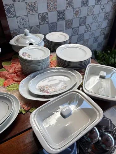 Louças de porcelana