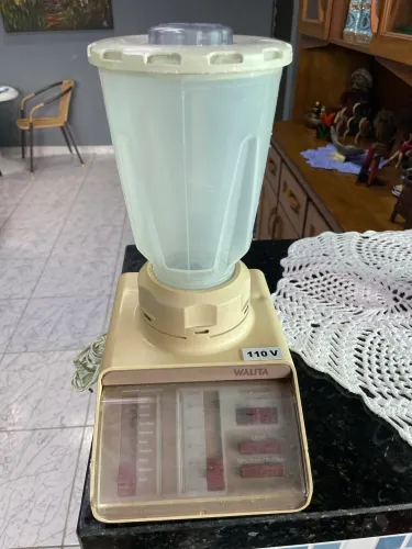 Liquidificador Walita retrô