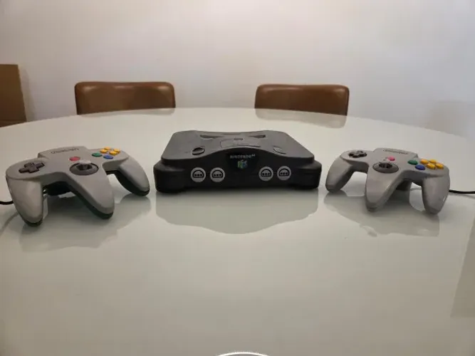 nintendo 64 - n64 completo com 2 controles originais