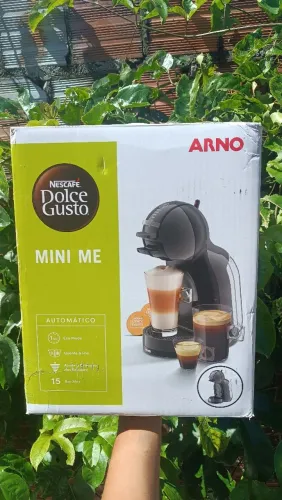 CAFETEIRA NESTLÉ ARNO DULCE GUSTO MINI ME COM 4 CÁPSULAS DE BRINDE 