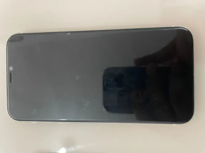 Vendo iPhone 11 de 64gb