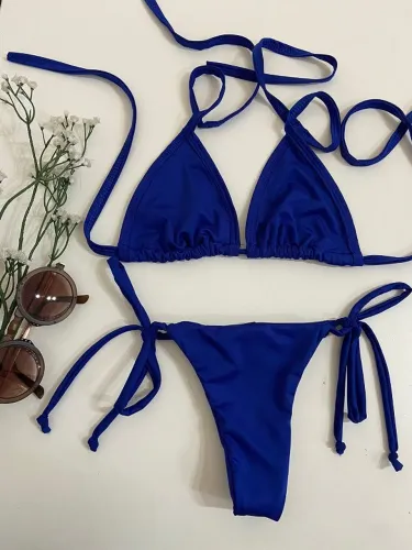Biquíni azul royal