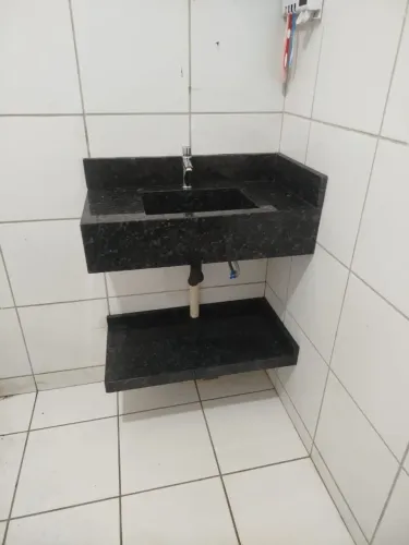 Pia esculpida para banheiro
