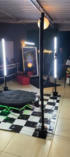 Plataforma venda de Plataforma 360 e Espelho mágico de fotos para festa