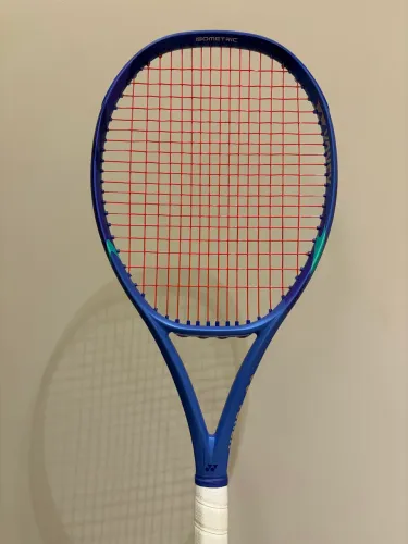 Raquete Yonex Ezone 98, 305g, L2