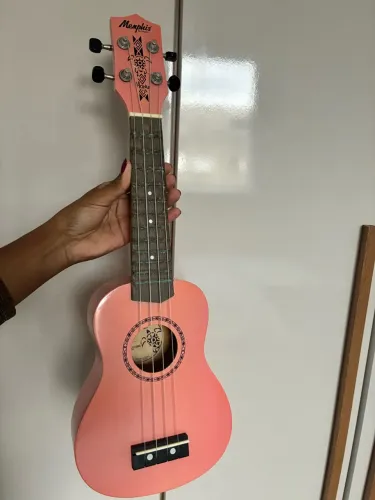 Ukulele Tajima Soprano Rosa 