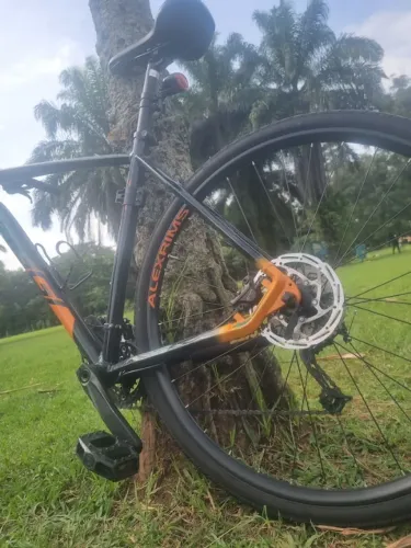 Bicicleta MTB OGGI Big Wheel 7.1 TAM 21