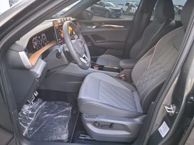 Volkswagen Tiguan Allspac R-line 350 TSI 2.0 4X4 2026