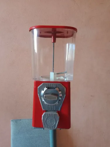 Máquina de venda automática de chicletes