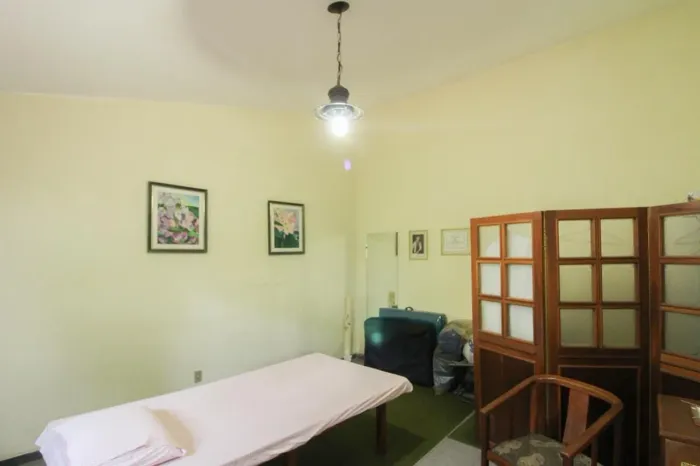 Casa à Venda - São Luíz, 1 Quarto, 396 m2