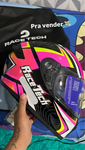 Capacete