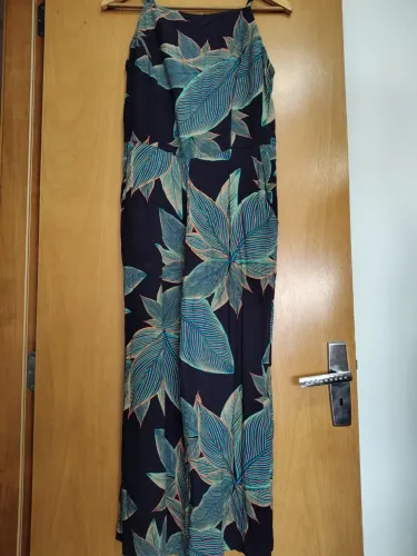 Macacão de viscose estampado